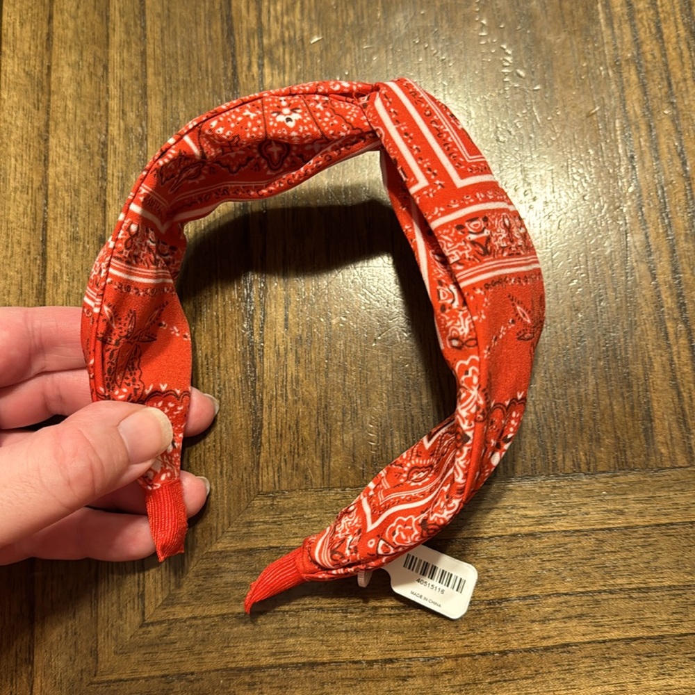 Handkerchief headband with knot detail NWT